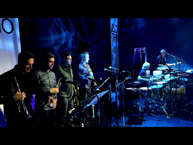 Dave Weckl and Tom Kennedy perform Espiritu del Songo Live