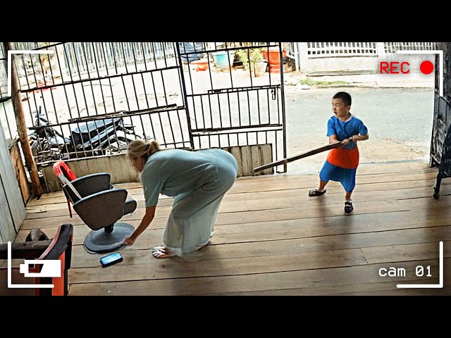 Funniest Security Camera Fails Captured in 4K